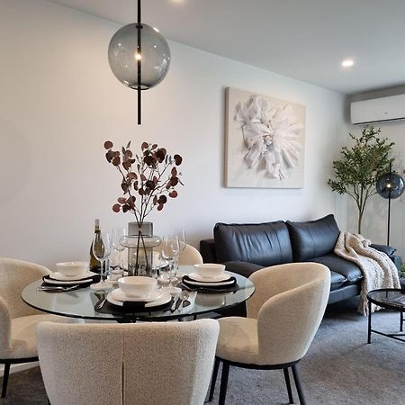 Cloud Nine Elegant Escape Awaits Apartment Christchurch Exterior photo